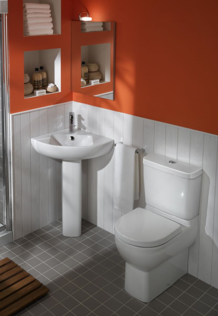 Profesyonel Kadro ile Su Kaçağı Tespitinden Tıkanıklık Açmaya, Sifon ve Musluk Onarımından Bina Tesisatına Kadar Kapsamlı Hizmet Sunuyoruz